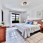 Sea Star Lanzarote 빌라 플라야블랑카