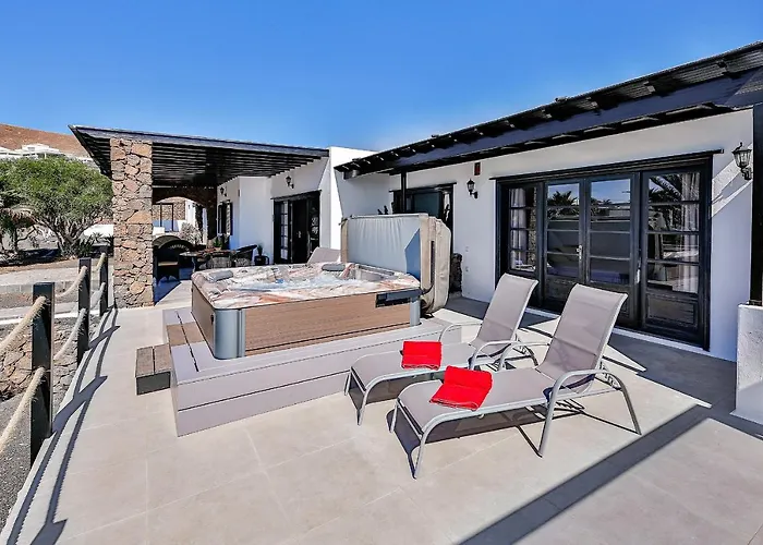 Sea Star Lanzarote Villa